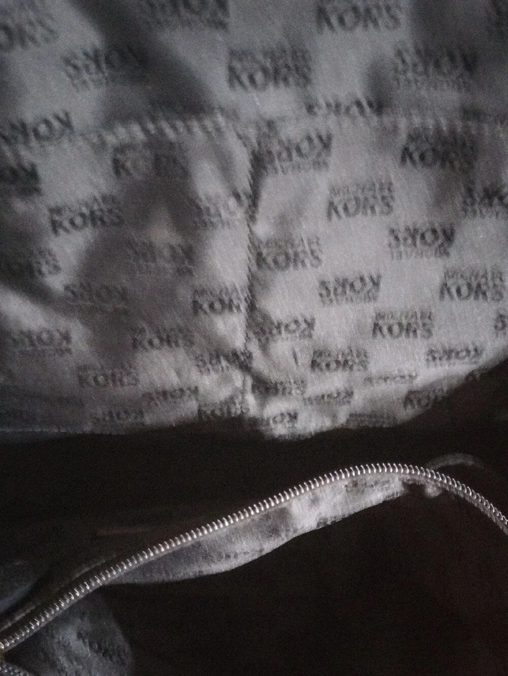 Michael Kors Black Pebbled Leather Dome Satchel with Gold Hardware. Jkt 4 Sale